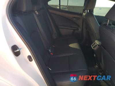 Zdjęcie 10 z 13 samochodu: 2025 LEXUS UX 300H F SPORT DESIGN VIN:JTHYBJAH6S2037051 - miniatura