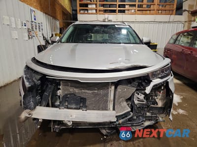 Piąte zdjęcie samochodu w środku: 2024 KIA SORENTO EX VIN:KNDRHDLG1R5247267 - miniatura