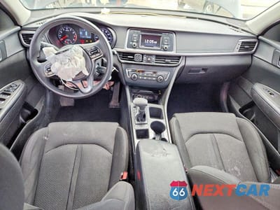 Zdjęcie 8 z 13 samochodu: 2016 KIA OPTIMA LX VIN:5XXGT4L33GG025793 - miniatura