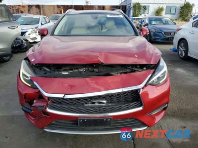 Piąte zdjęcie samochodu w środku: 2018 INFINITI QX30 BASE VIN:SJKCH5CP2JA051830 - miniatura