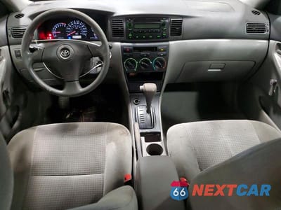 Zdjęcie 8 z 11 samochodu: 2005 TOYOTA COROLLA CE VIN:2T1BR32E45C442155 - miniatura