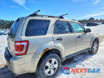 Trzecie zdjęcie samochodu z tyłu: 2012 FORD ESCAPE XLT VIN:1FMCU9DG4CKB84098 - miniatura