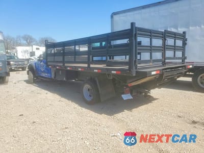 Drugie zdjęcie samochodu z przodu: 2022 FORD F550 SUPER DUTY VIN:1FDUF5GN8NDA27201 - miniatura