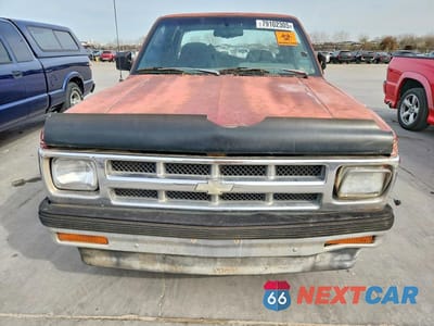 Piąte zdjęcie samochodu w środku: 1993 CHEVROLET S TRUCK S10 VIN:1GCCS19Z1P8128015 - miniatura