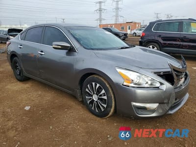 Czwarte zdjęcie samochodu z boku: 2014 NISS ALTIMA 2.5 S VIN:1N4AL3AP0EN379591 - miniatura