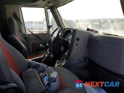 Piąte zdjęcie samochodu w środku: 2014 INTERNATIONAL PROSTAR VIN:3HSDJSJR2EN466302 - miniatura