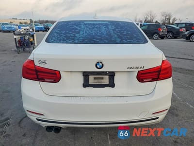 Zdjęcie 6 z 12 samochodu: 2018 BMW 330 I VIN:WBA8B9G51JNU96169 - miniatura