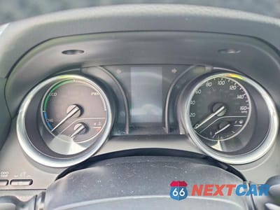 Zdjęcie 9 z 11 samochodu: 2020 TOYOTA CAMRY HYBRID SE VIN:4T1G31AK7LU534357 - miniatura