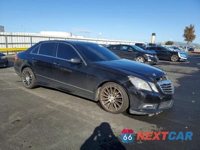 Czwarte zdjęcie samochodu z boku: 2010 MERCEDES-BENZ E 350 VIN:WDDHF5GB6AA073168 - miniatura