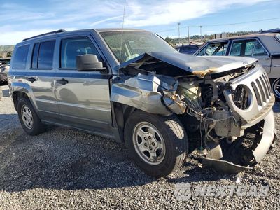 Czwarte zdjęcie samochodu z boku: 2013 JEEP PATRIOT SPORT VIN:1C4NJPBA0DD108912 - miniatura