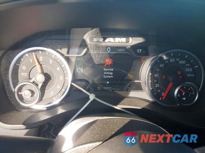 Zdjęcie 9 z 11 samochodu: 2025 RAM 1500 TRADESMAN VIN:1C6SRFGP4SN718460 - miniatura
