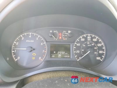 Zdjęcie 9 z 11 samochodu: 2013 NISSAN SENTRA S VIN:3N1AB7AP4DL786173 - miniatura