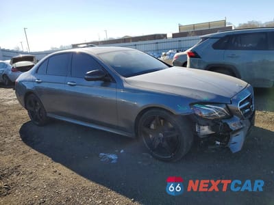 Czwarte zdjęcie samochodu z boku: 2020 MERCEDES-BENZ E 350 4MATIC VIN:W1KZF8EB8LA832107 - miniatura