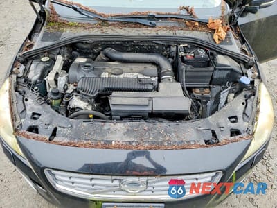 Zdjęcie 11 z 12 samochodu: 2013 VOLVO S60 T5 VIN:YV1612FH2D2186922 - miniatura