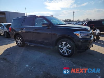 Czwarte zdjęcie samochodu z boku: 2024 FORD EXPEDITION XLT VIN:1FMJU1J86REB10811 - miniatura
