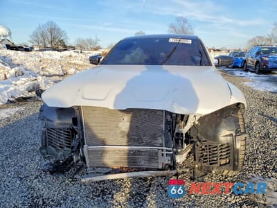 Piąte zdjęcie samochodu w środku: 2026 BMW M3 COMPETITION VIN:WBS33HJ05TFV70023 - miniatura