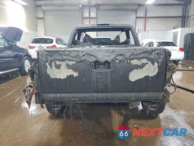 Zdjęcie 6 z 12 samochodu: 2000 CHEVROLET SILVERADO K1500 VIN:1GCEK14V6YZ232508 - miniatura