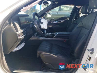 Zdjęcie 7 z 11 samochodu: 2025 BMW I7 EDRIVE50 VIN:WBY43EJ02SCT41887 - miniatura