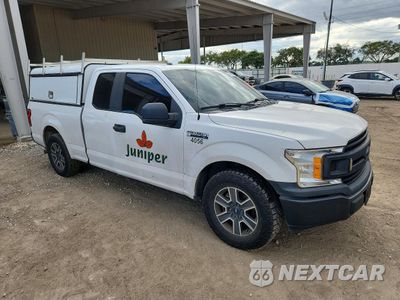 Czwarte zdjęcie samochodu z boku: 2018 FORD F150 SUPER CAB VIN:1FTEX1CP6JKE72001 - miniatura