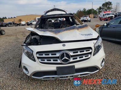 Piąte zdjęcie samochodu w środku: 2020 MERCEDES-BENZ GLA 250 4MATIC VIN:WDCTG4GB8LU021726 - miniatura