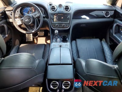 Zdjęcie 8 z 13 samochodu: 2017 BENTLEY BENTAYGA VIN:SJAAC2ZV6HC015085 - miniatura