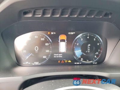 Zdjęcie 9 z 12 samochodu: 2022 VOLVO XC90 T6 MOMENTUM VIN:YV4A22PKXN1826340 - miniatura