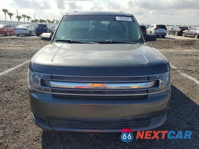 Piąte zdjęcie samochodu w środku: 2018 FORD FLEX SE VIN:2FMGK5B85JBA16344 - miniatura