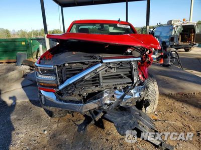 Piąte zdjęcie samochodu w środku: 2017 CHEVROLET SILVERADO K1500 LT VIN:1GCVKREH7HZ143845 - miniatura
