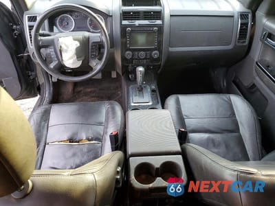 Zdjęcie 8 z 11 samochodu: 2011 FORD ESCAPE LIMITED VIN:1FMCU0EG8BKB39660 - miniatura