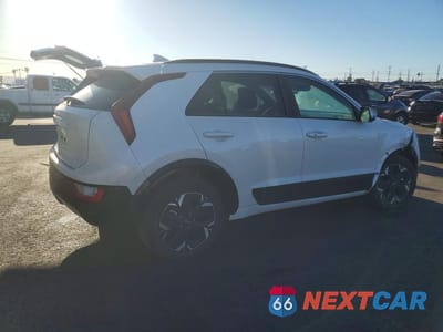 Trzecie zdjęcie samochodu z tyłu: 2025 KIA NIRO WIND VIN:KNDCR3L1XS5142497 - miniatura