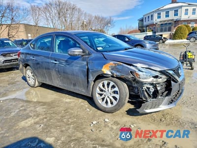 Czwarte zdjęcie samochodu z boku: 2019 NISSAN SENTRA SV VIN:3N1AB7AP7KL626222 - miniatura