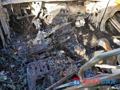 Zdjęcie 8 z 11 samochodu: 2020 MERCEDES-BENZ E 350 VIN:WDDZF8DB6LA752578 - miniatura