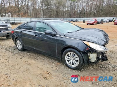 Czwarte zdjęcie samochodu z boku: 2011 HYUNDAI SONATA GLS VIN:5NPEB4AC7BH116365 - miniatura