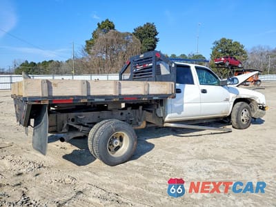 Trzecie zdjęcie samochodu z tyłu: 2004 CHEVROLET SILVERADO 3500 FLATBED TRUCK VIN:1GCJK33264F190810 - miniatura