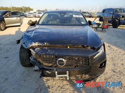 Piąte zdjęcie samochodu w środku: 2024 VOLVO S60 CORE VIN:7JRL12TK4RG322231 - miniatura