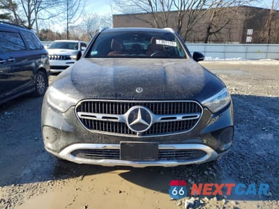 Piąte zdjęcie samochodu w środku: 2023 MERCEDES-BENZ GLC 300 4MATIC VIN:W1NKM4HB7PF028775 - miniatura