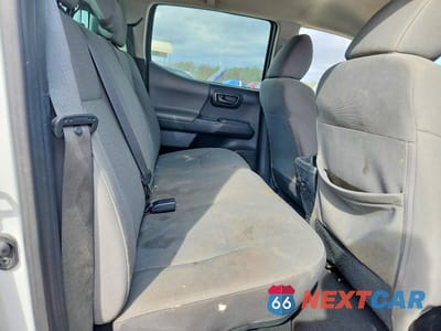 Zdjęcie 10 z 11 samochodu: 2018 TOYOTA TACOMA SR VIN:5TFAX5GN8JX119017 - miniatura