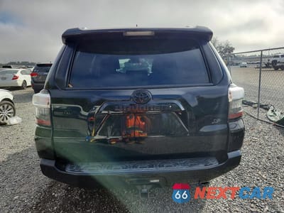 Zdjęcie 6 z 12 samochodu: 2016 TOYOTA 4RUNNER SR5 VIN:JTEZU5JR0G5131069 - miniatura