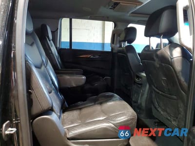 Zdjęcie 11 z 14 samochodu: 2019 CADILLAC ESCALADE ESV LUXURY VIN:1GYS4HKJXKR202578 - miniatura