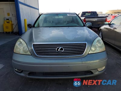 Piąte zdjęcie samochodu w środku: 2001 LEXUS LS 430 BASE VIN:JTHBN30F310007427 - miniatura
