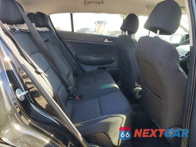 Zdjęcie 11 z 12 samochodu: 2022 KIA SPORTAGE LX VIN:KNDPM3AC4N7004404 - miniatura