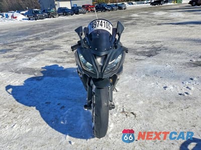Drugie zdjęcie samochodu z przodu: 2015 KAWASAKI ZX636 E VIN:JKBZXJE13FA016793 - miniatura