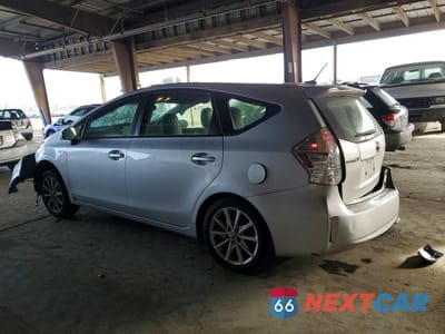 Drugie zdjęcie samochodu z przodu: 2013 TOYOTA PRIUS V VIN:JTDZN3EUXD3193025 - miniatura