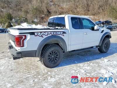 Trzecie zdjęcie samochodu z tyłu: 2017 FORD F150 RAPTOR VIN:1FTEX1RG2HFB31687 - miniatura
