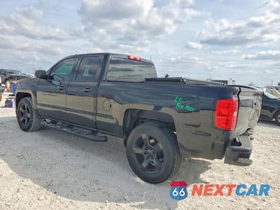 Drugie zdjęcie samochodu z przodu: 2018 CHEVROLET SILVERADO K1500 CUSTOM VIN:1GCVKPEC7JZ211057 - miniatura