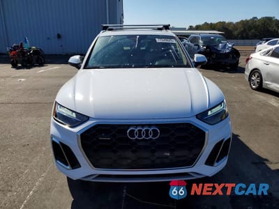 Piąte zdjęcie samochodu w środku: 2024 AUDI Q5 PREMIUM 45 VIN:WA1GAAFY5R2151751 - miniatura