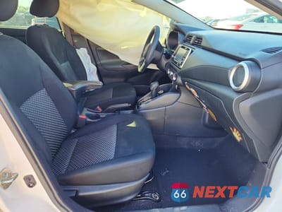 Zdjęcie 7 z 12 samochodu: 2021 NISSAN VERSA S VIN:3N1CN8DV7ML807842 - miniatura