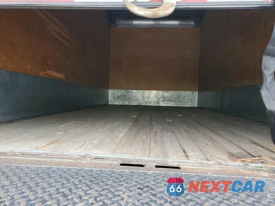Zdjęcie 10 z 13 samochodu: 2018 ISUZU NQR BOX TRUCK VIN:JALE5W166J7900356 - miniatura