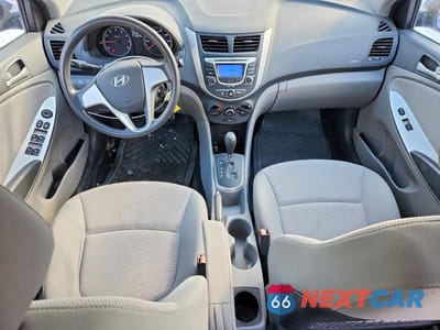 Zdjęcie 8 z 11 samochodu: 2013 HYUNDAI ACCENT GLS VIN:KMHCT4AE7DU429538 - miniatura