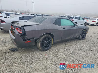 Trzecie zdjęcie samochodu z tyłu: 2018 DODGE CHALLENGER SXT VIN:2C3CDZAG0JH260272 - miniatura